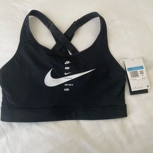 Nike high impact sports bra